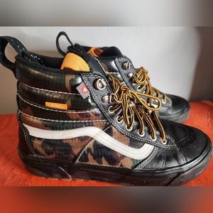 Vans Sk8-Hi MTE 2.0 DX Skate Sneakers Shoes Black Camo Mens